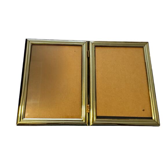 Vintage Gold Hinged Double Picture Frame 5x7 Tabletop Photo Display - Picture 2 of 8